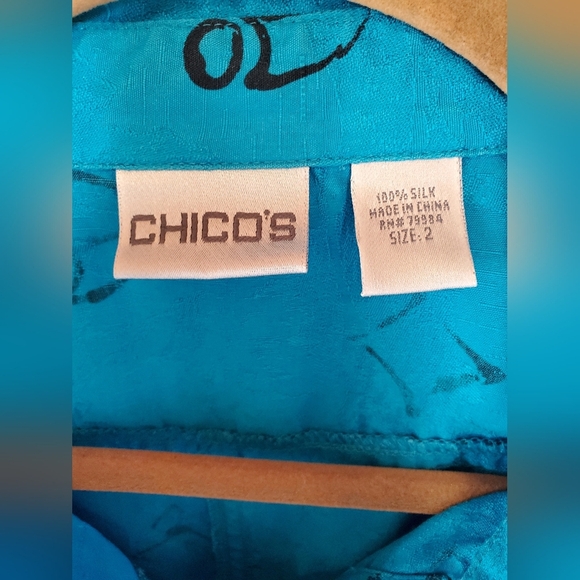 Chicos Blue Silk Printed Top - Picture 4 of 6